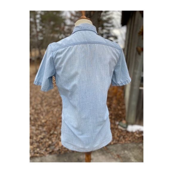 Gap Kids Chambray Button Down Shirt Short Sleeve - Picture 7 of 12